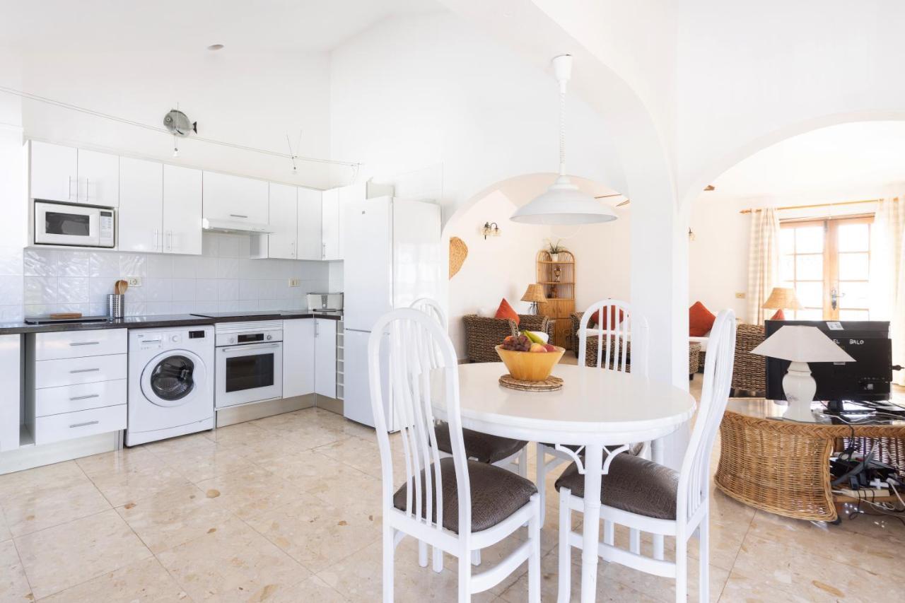 Colina Golf Excellent Holiday Home With Heated Pool Сан Мигел де Абона Екстериор снимка