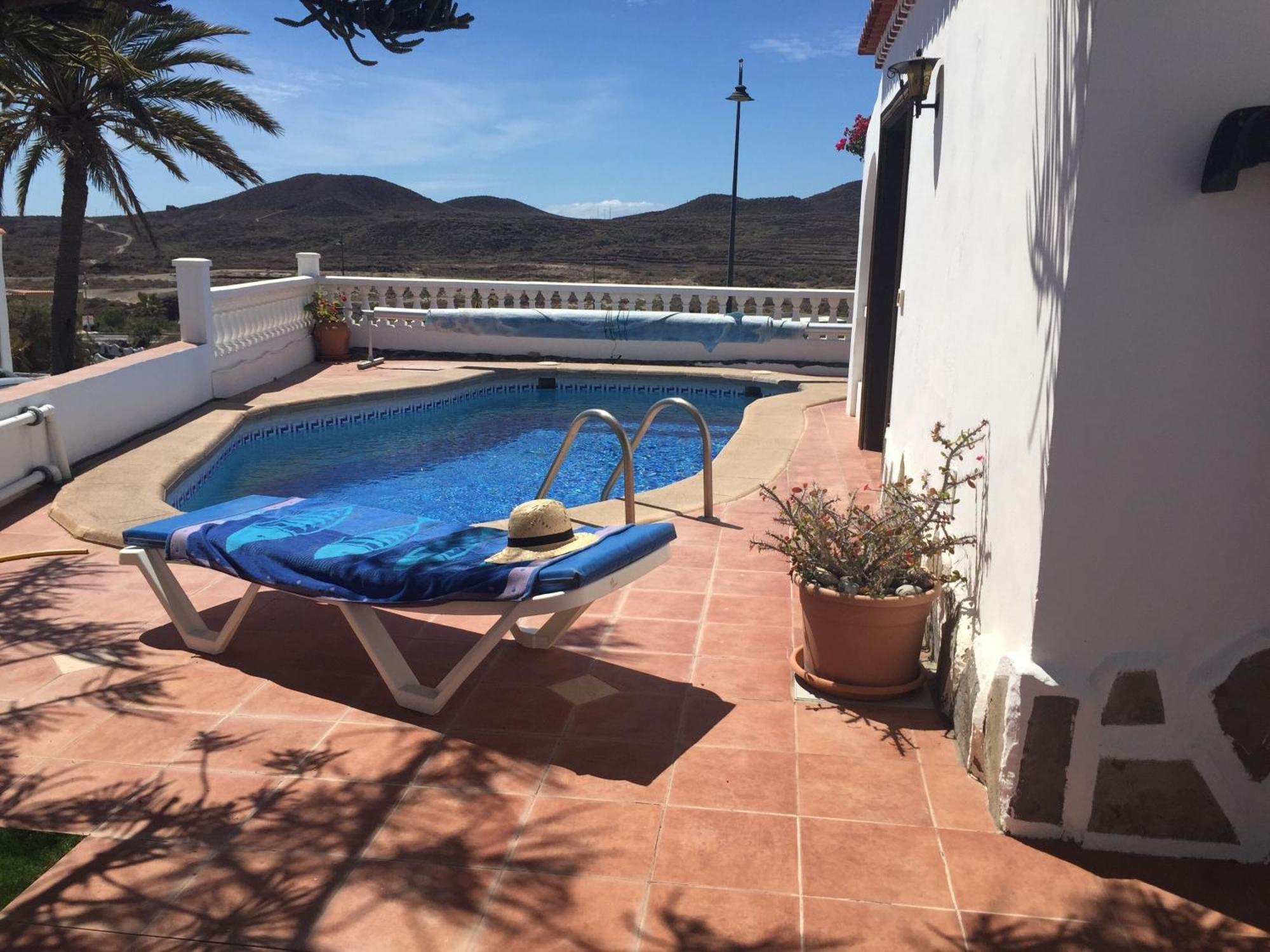 Colina Golf Excellent Holiday Home With Heated Pool Сан Мигел де Абона Екстериор снимка