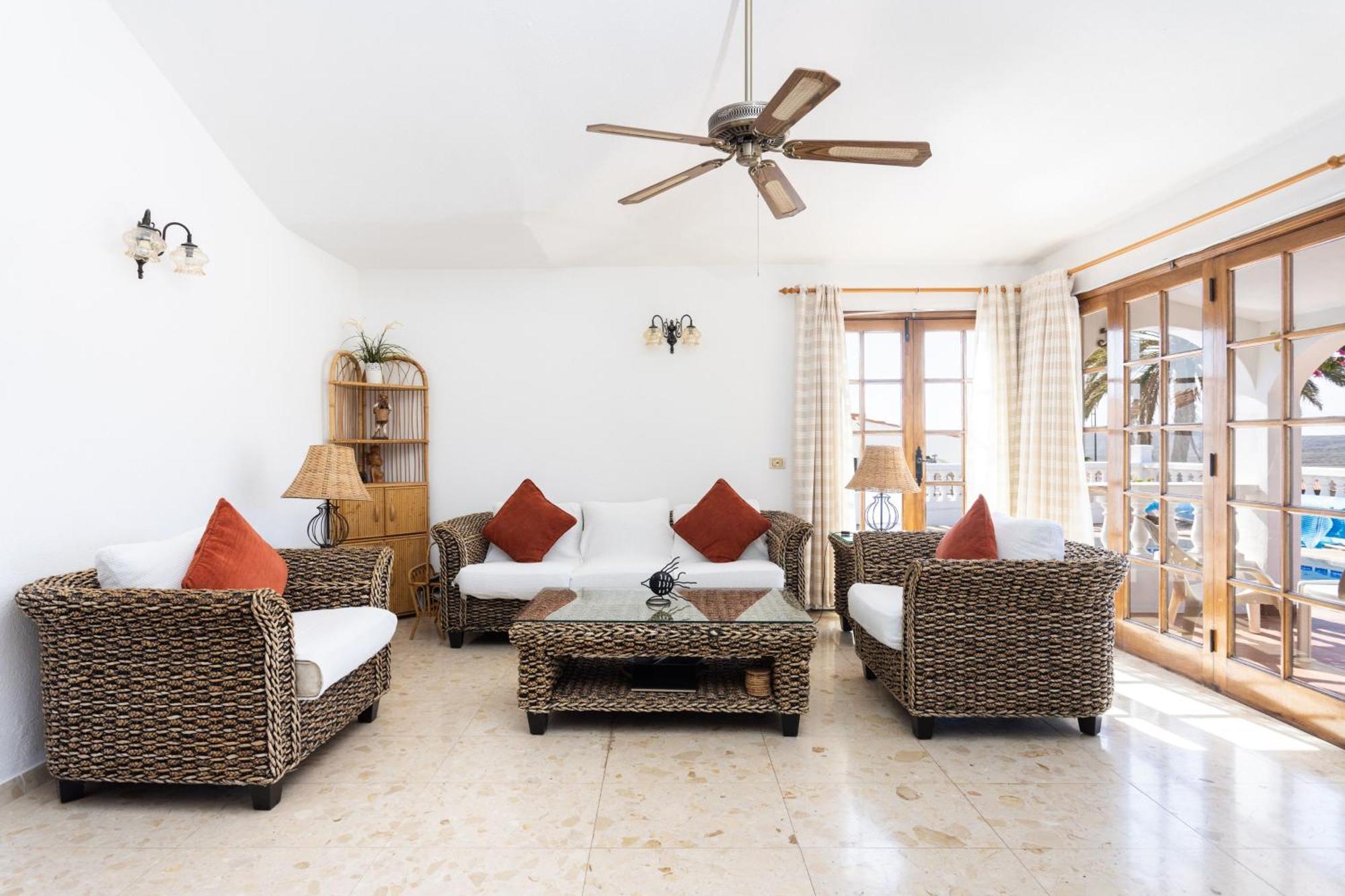 Colina Golf Excellent Holiday Home With Heated Pool Сан Мигел де Абона Екстериор снимка